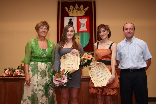 nombramiento_falleras_mayores_Benifai_2011