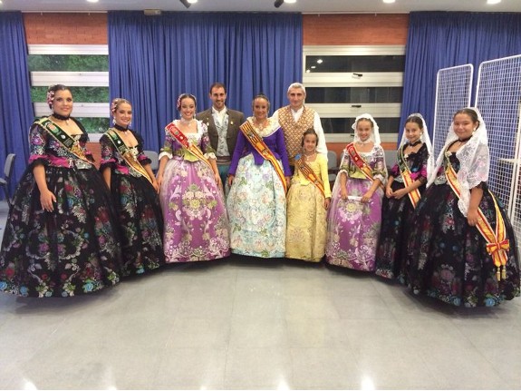 Carla y Candela con las Belleas de San Vicente