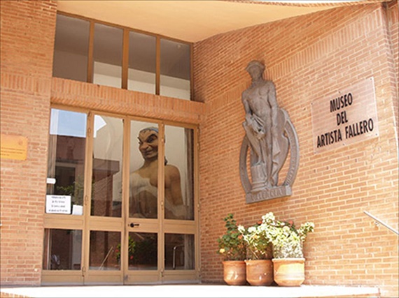 fachada museo